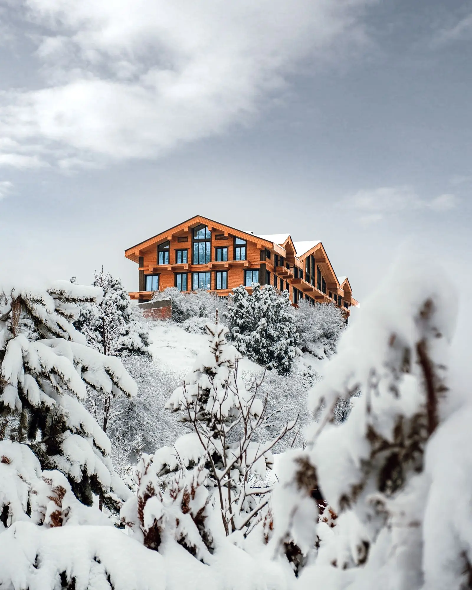 Zirve Kayak & Dağ Oteli — Otel & Konaklama